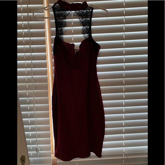 Dress - Picture 2 of 3